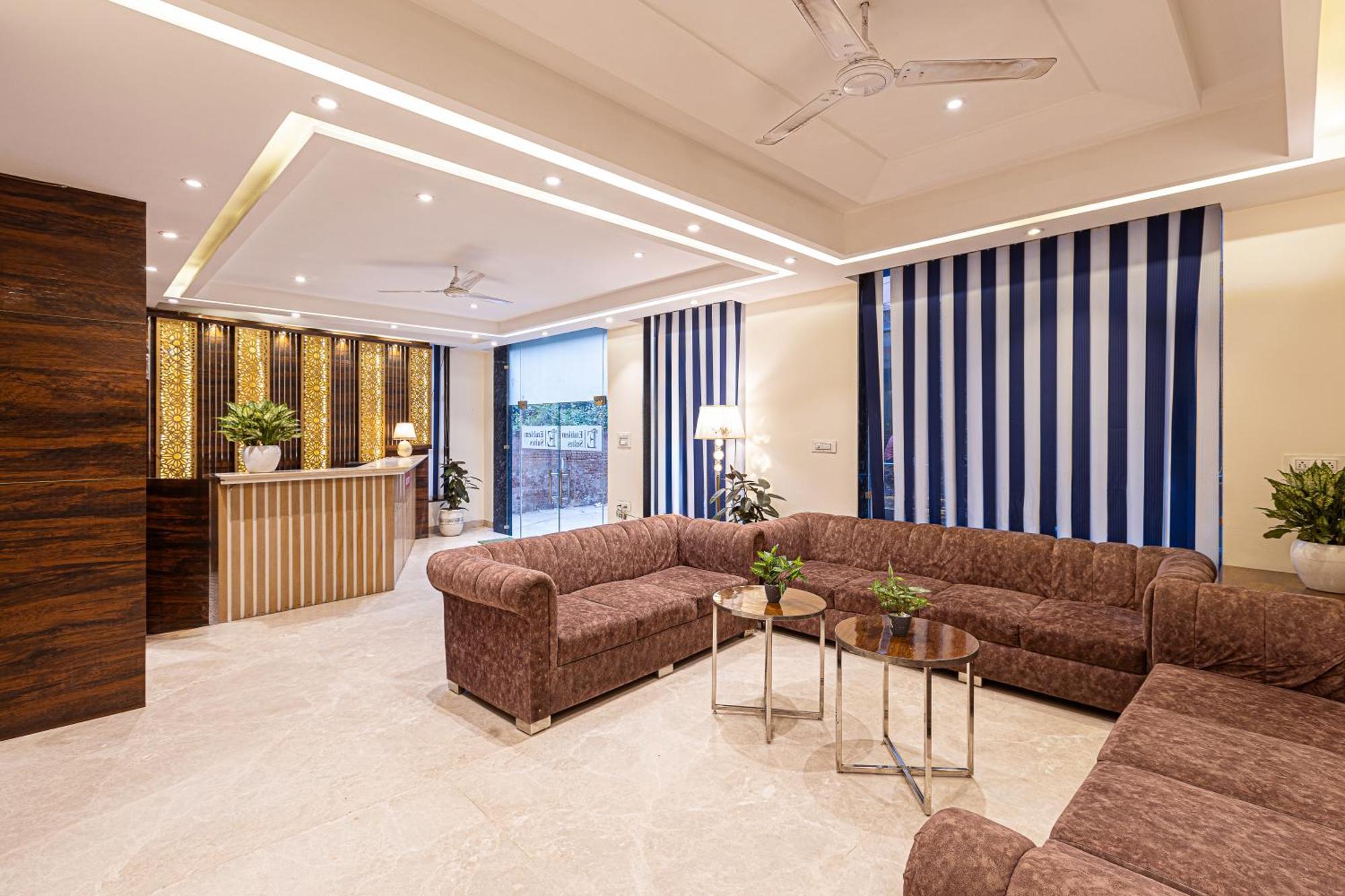 Hotel Emblem Suites- Near Delhi Airport